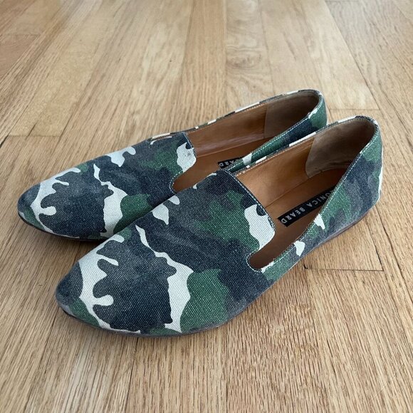Veronica Beard Griffin Camo Canvas Loafers Women's Size 39 - Picture 1 of 10